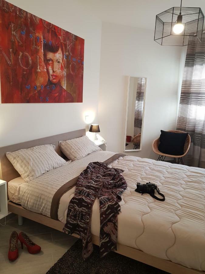 Appartement Sosta Rock à Casal Palocco Extérieur photo